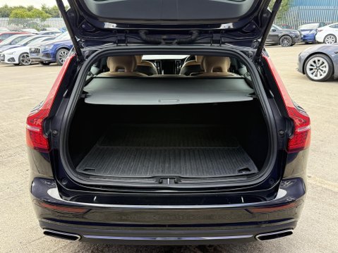 Volvo V60 2.0 D3 Inscription Plus Estate 5dr Diesel Auto Euro 6 (s/s) (150 ps) 20