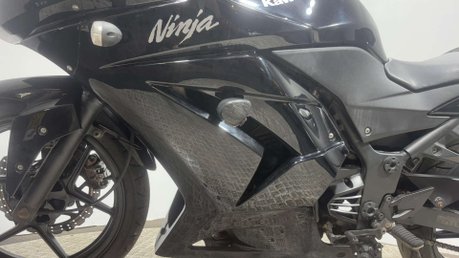 Kawasaki Ninja 250 2010 17K RUNNING PROJECT BIKE 250CC A2 READY SPORTS BIKE 10