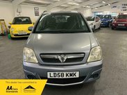 Vauxhall Meriva 1.6i 16v Club Easytronic 5dr 2