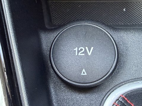 Ford Ecosport 1.0 EcoBoost 125 ST-Line 5dr 30