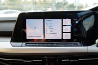 Volkswagen Golf LIFE TSI 23