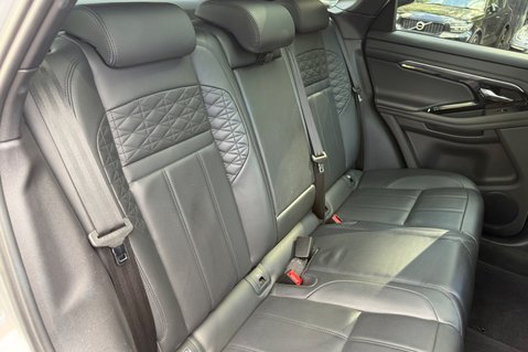 Land Rover Range Rover Evoque AUTOBIOGRAPHY MHEV - VAT Q -ONE OWNER -SLIDING PAN ROOF -PEARL SILVER 26