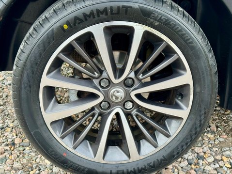 Vauxhall Crossland X ELITE 46