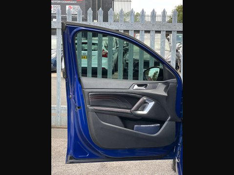 Peugeot 308 1.2 308 GT Line S/S Auto 5dr 44