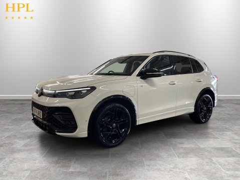 Volkswagen Tiguan 1.5 TSI eHybrid 19.7kWh R-Line SUV 5dr Petrol Plug-in Hybrid DSG Euro 6 (s/ 3