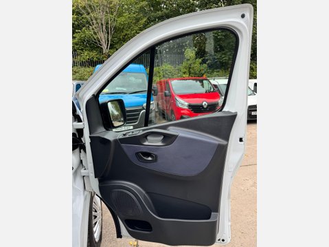 Vauxhall Vivaro 1.6 CDTi 2900 ecoFLEX Panel Van 5dr Diesel Manual L1 H1 Euro 5 (s/s) (90 ps 28