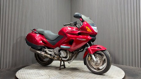 Honda NT650V Deauville 2001 24K SPARES OR REPAIR PROJECT TOURER BIKE 650CC 3