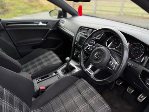 Volkswagen Golf 2.0 TDI BlueMotion Tech GTD Euro 6 (s/s) 5dr 10
