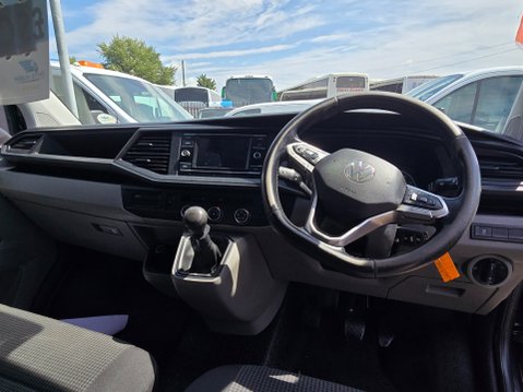 Volkswagen Transporter T30 TDI P/V STARTLINE 9