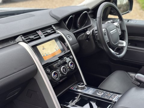 Land Rover Discovery TD6 HSE LUXURY 17