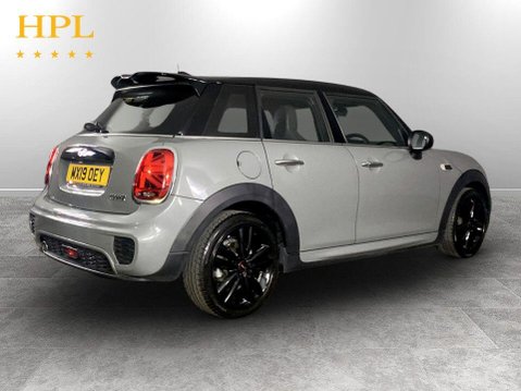 Mini Hatch 1.5 Cooper Sport Hatchback 5dr Petrol Manual Euro 6 (s/s) (136 ps) Air Con 7