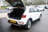 Volkswagen T-Roc STYLE TSI DSG 38