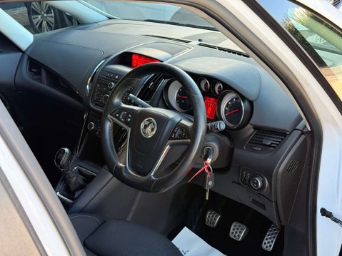Vauxhall Zafira 1.4 Zafira Tourer SRi T 5dr 18
