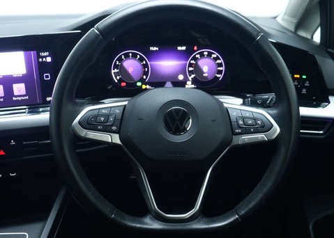 Volkswagen Golf 1.0 eTSI MHEV Life Hatchback 5dr Petrol Hybrid DSG Euro 6 (s/s) (110 ps) 19