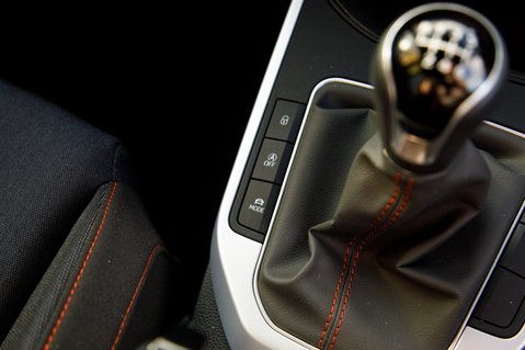 SEAT Arona ECOTSI FR 32