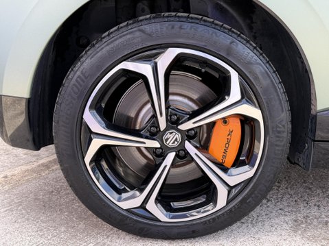 MG MG4 64kWh XPOWER Hatchback 5dr Electric Auto 4WD (Dual Motor) (435 ps) 15
