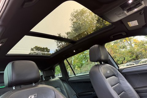 Volkswagen Tiguan R-LINE TDI BMT 4MOTION DSG -RARE LEATHER -DYNAUDIO -TOWBAR -APPLE CARPLAY  58
