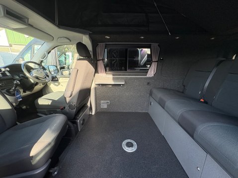 Volkswagen Transporter 2