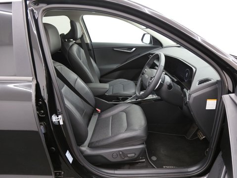 Kia Niro 64.8kWh 4 Auto 5dr 21
