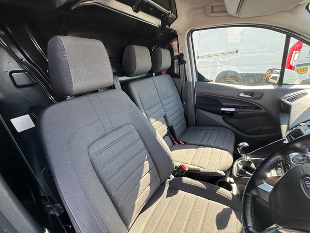 Ford Transit Connect SWB L1H1 Low Roof Limited Air Con EURO 6 14