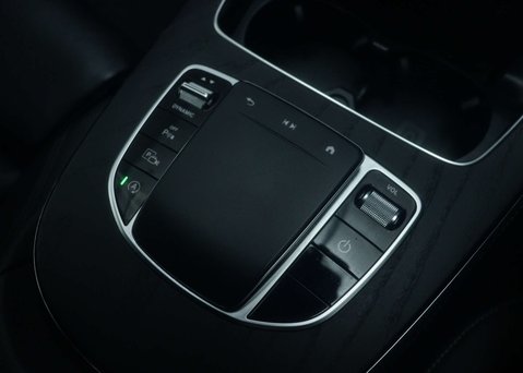 Mercedes-Benz E Class 2.0 E 200 AMG Line MHEV Auto 4dr 35