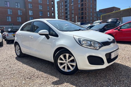Kia Rio VR7...7 SERVICES...LOOK !! ONLY £35:00 R/TAX..LAST OWNER 7 YEARS..AIR CON..