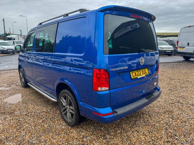 Volkswagen Transporter Crew Cab SWB L1H1 T30 Tdi Kombi Highline Auto Air Con Sensors SELECT 48