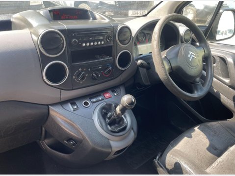 Citroen Berlingo 1.6 HDi 625 LX L1 5dr 31