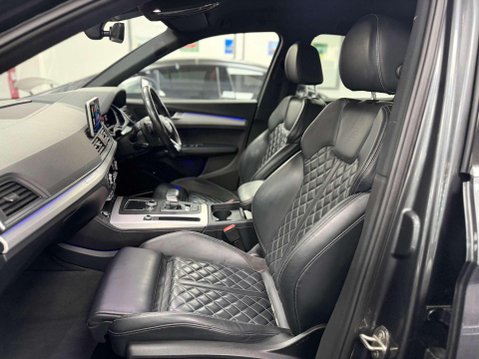 Audi SQ5 3.0 TFSI V6 SUV 5dr Petrol Tiptronic quattro Euro 6 (s/s) (354 ps) 6