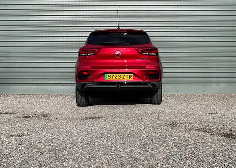 MG ZS EV 72KWH TROPHY 9