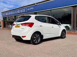 Hyundai ix20 1.6 ix20 SE Nav MPI Auto 5dr 8