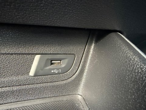 Audi Q2 1.0 TFSI S line Euro 6 (s/s) 5dr 15