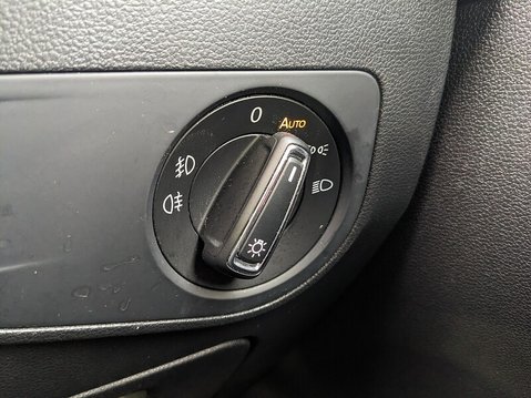Volkswagen Tiguan SE NAV TDI BMT 26
