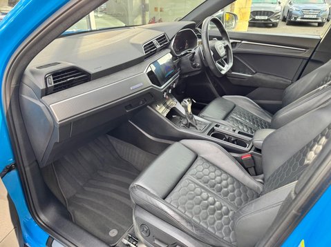 Audi RS Q3 2.5 TFSI S Tronic quattro Euro 6 (s/s) 5dr 42