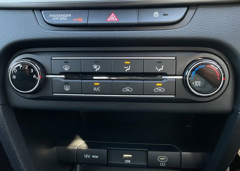 Kia Ceed SPORTSWAGON 1.5T GDi ISG 2 21