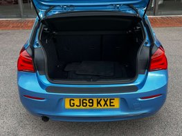BMW 1 Series 2.0 118D Sport Auto 5dr 57