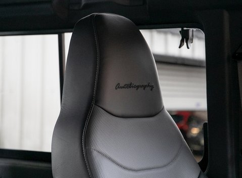 Land Rover Defender 90 Autobiography Edition 19