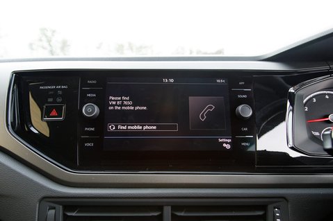 Volkswagen Polo MATCH TSI DSG 29