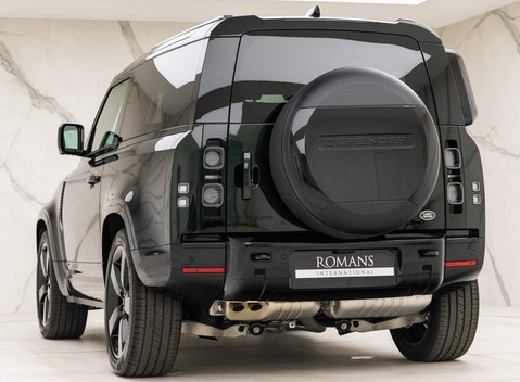 Land Rover Defender 3.0 D300 MHEV X Auto 4WD Euro 6 (s/s) 3dr 4