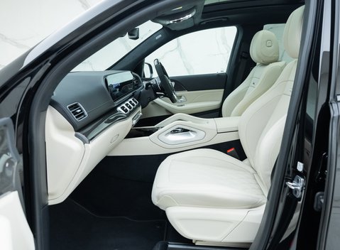 Mercedes-Benz GLS 63 AMG Night Edition Executive 21