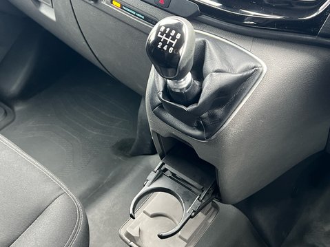 Ford Transit Custom 300 LIMITED P/V ECOBLUE 29