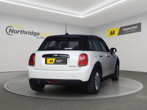 Mini Hatch 1.5 Cooper D Euro 6 (s/s) 5dr 9
