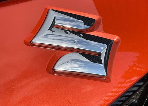Suzuki Swift MOTION 6