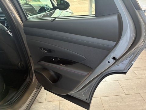 Hyundai TUCSON 1.6T N Line Auto Euro 6 (s/s) 5dr 12