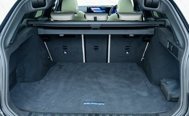 BMW Alpina B3 Touring 43