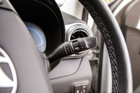 Hyundai i10 MPI PREMIUM 17