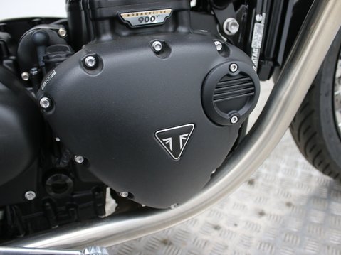 Triumph Bonneville T100 BONNEVILLE T100 31