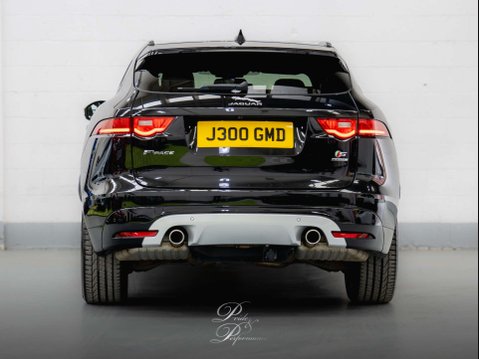 Jaguar F-Pace 3.0 F-PACE V6 S AWD D Auto 4WD 5dr 8