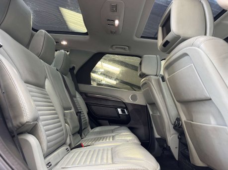 Land Rover Discovery 3.0 Discovery Luxury HSE TD6 Auto 4WD 5dr 59