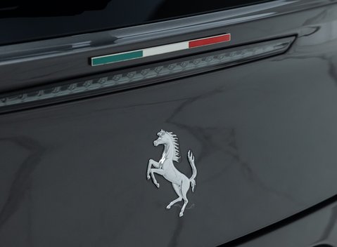 Ferrari GTC4 Lusso T 36